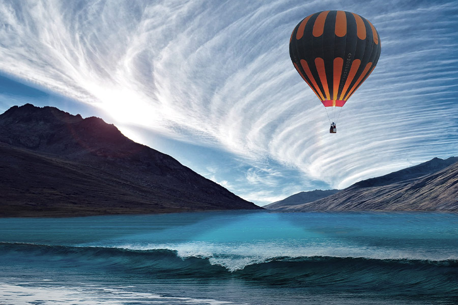 Hot air balloon sea assembly