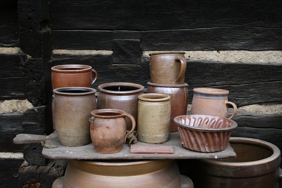 Handwork pottery