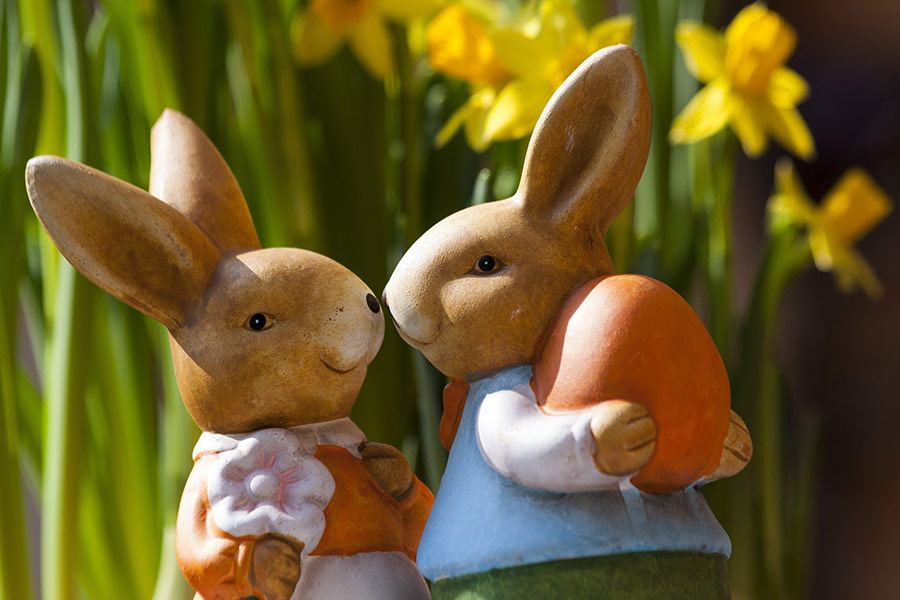 Easter bunny figurines