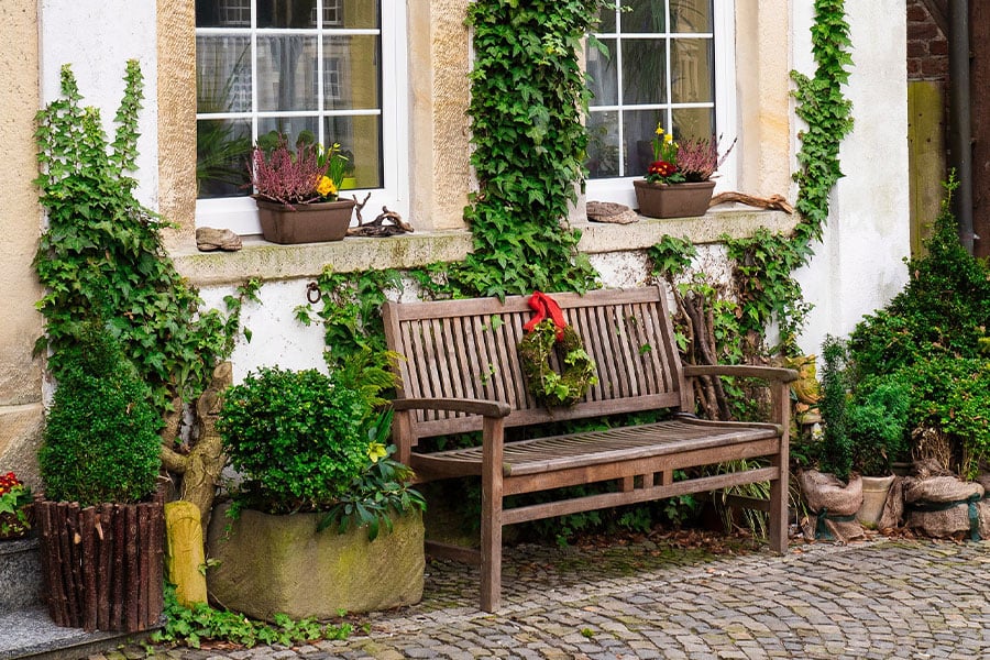 Bench facade garden