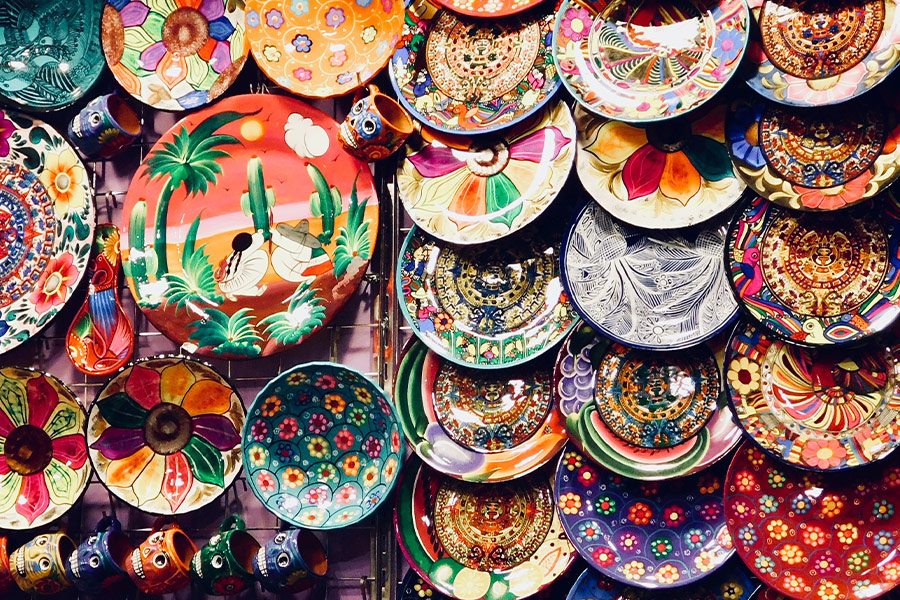 Assorted commemorative plates