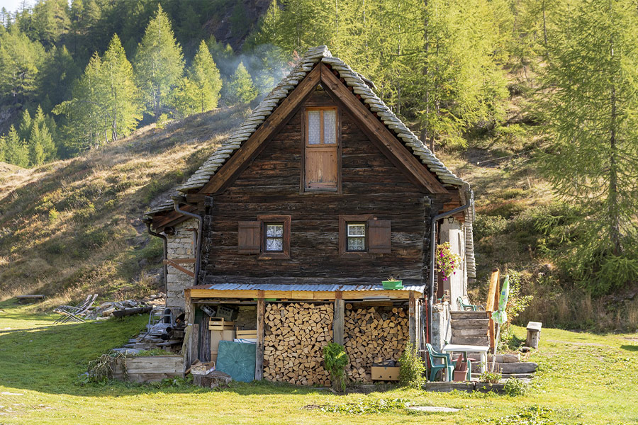 Mountain hut cabin