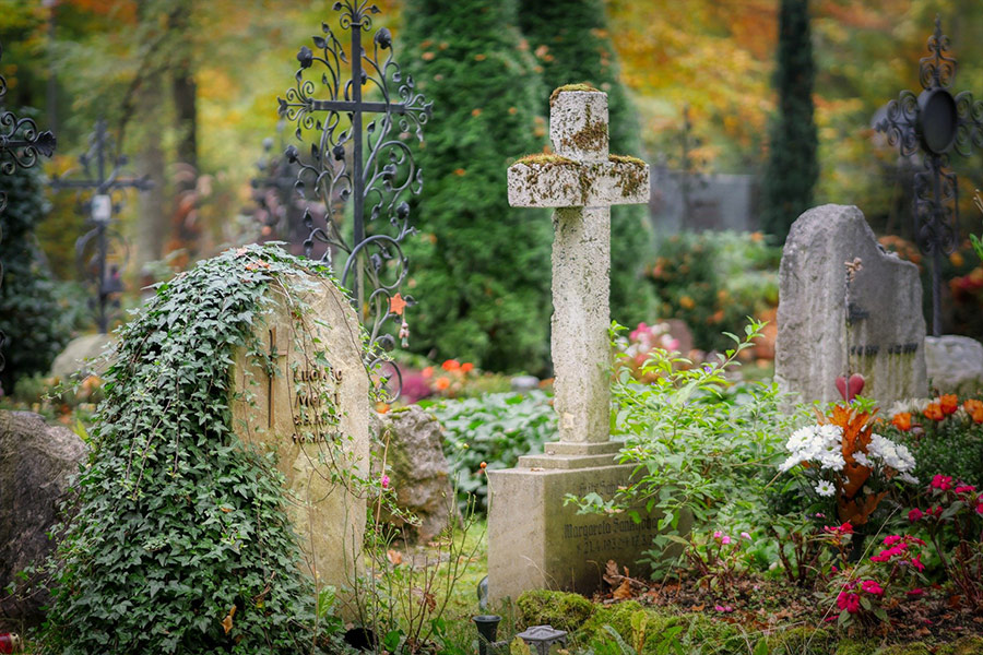 Cementery tombstone grave mourning death cross