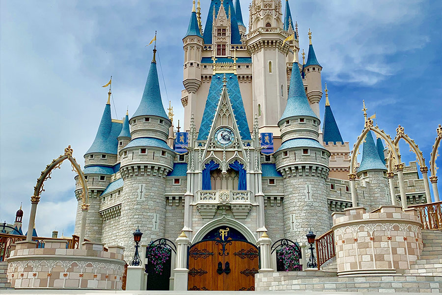 Cinderella Castle at Magic Kingdom in Disneyland Florida