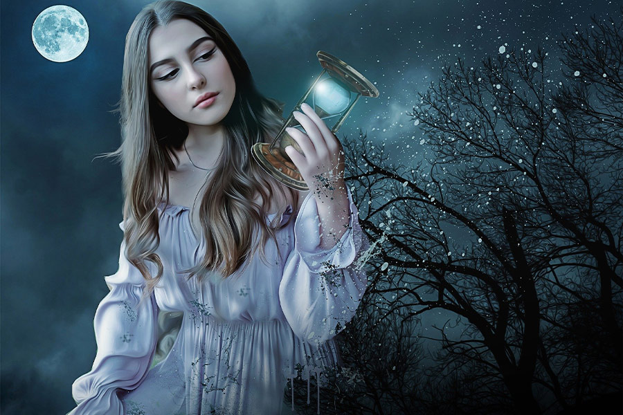 The girl with the blue lamp