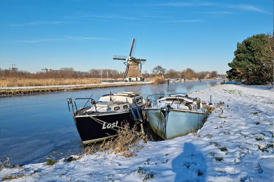 Cold winter boats