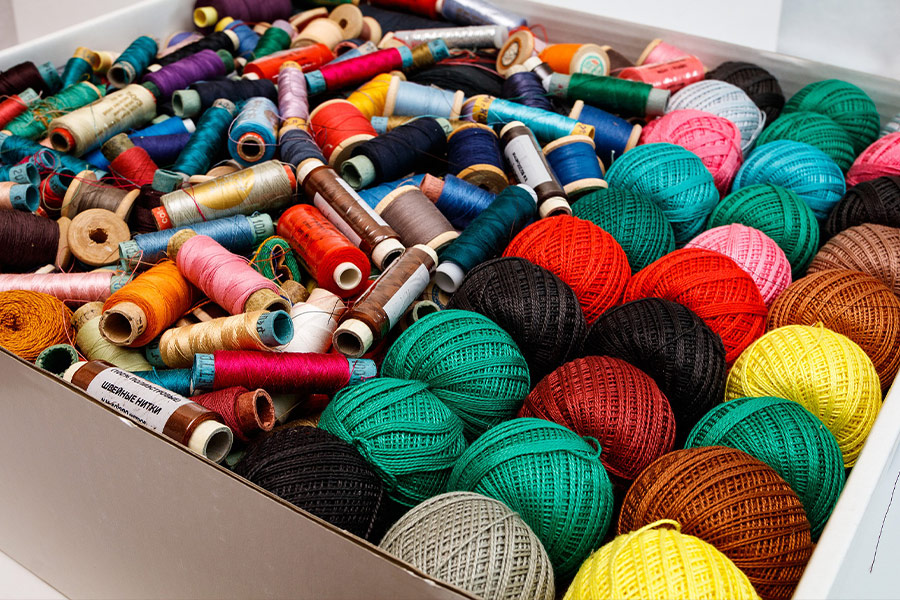 Sewing thread coil sew manual labor