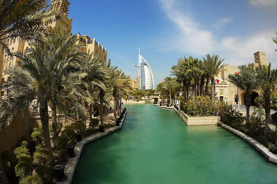 Dubai desert Al Arab