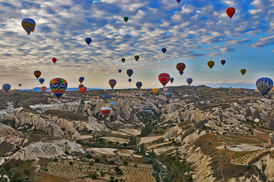 Cappadocia travel Turkey hot air balloon