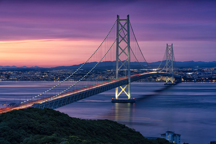 At dusk the Akashi Kaikyo bridge