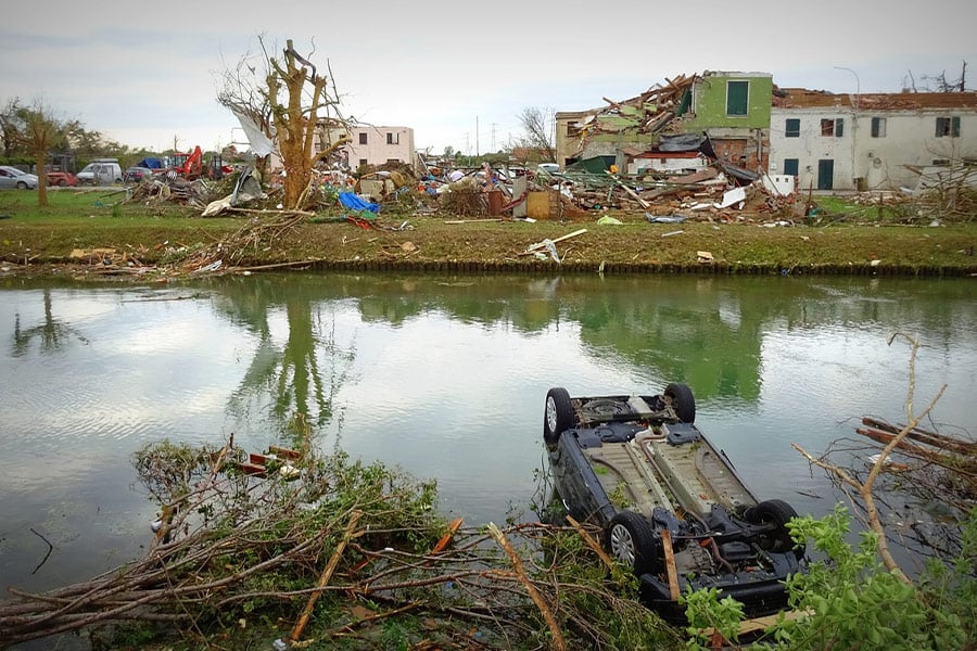 ouragan, tempête, tornade