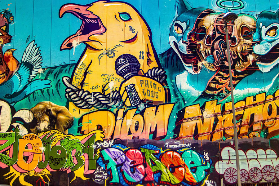 Arte callejero en la pared