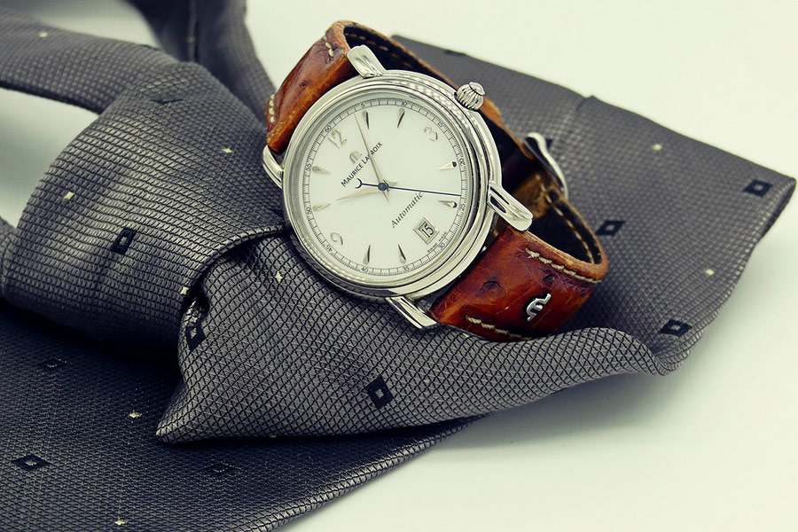 Armbanduhr Uhr Krawatte Bild