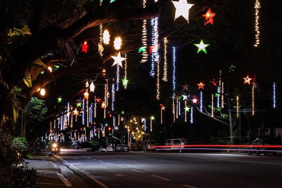 Weihnachtsdekoration Philippinen Bäume