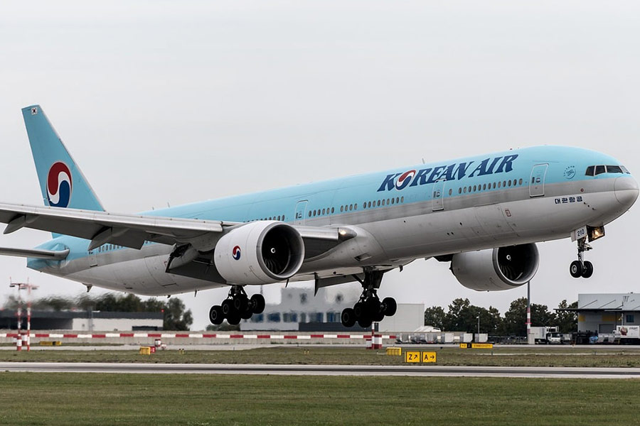 Koreanische Flugzeuge heben ab