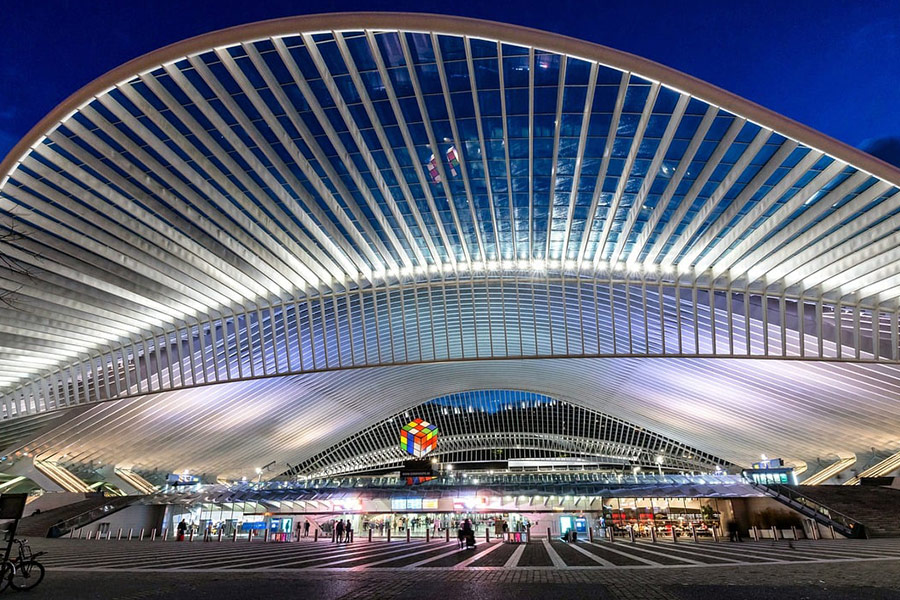 Bei Nacht Architektur Eisenbahn