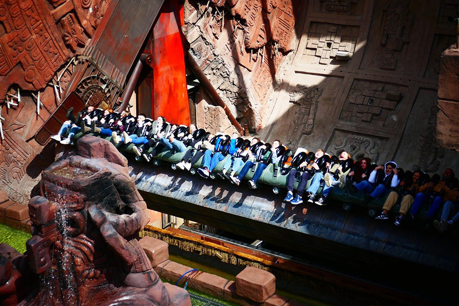 Achterbahn-Fantasyland-Themenpark