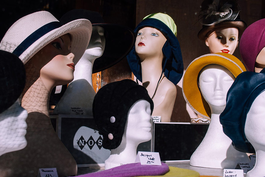 Schaufensterpuppe im Laden