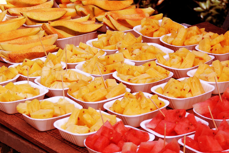 Fresh cut fruits