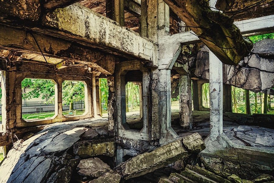 Westerplatte fortification architecture abandoned