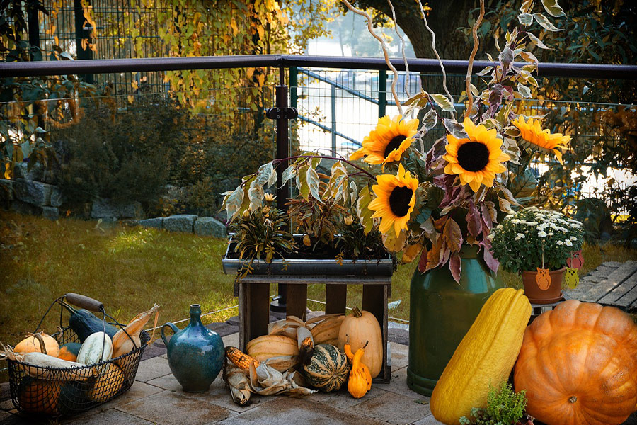 Fall pumpkin halloween decoration