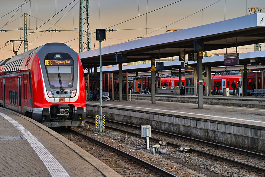 Train trainstation railroad