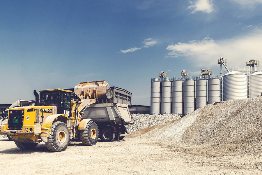 Gravel loader digger