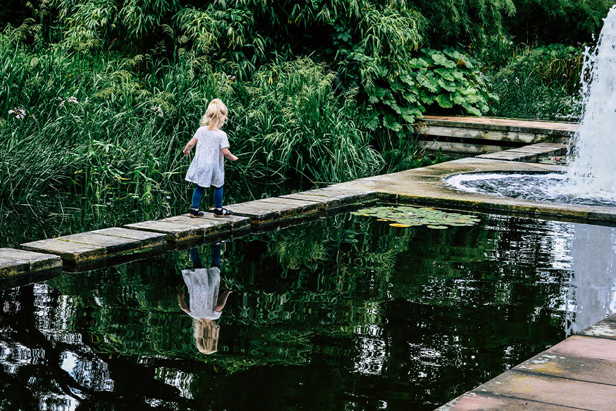 Park fountain garden