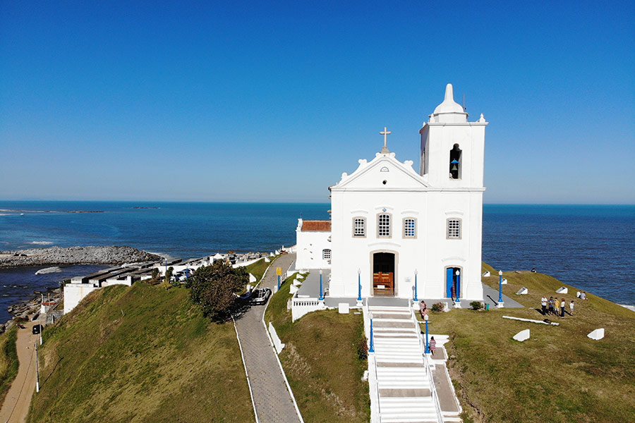 Saquarema Brazil white church building