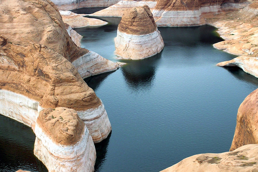 White and brown canyon during daytime