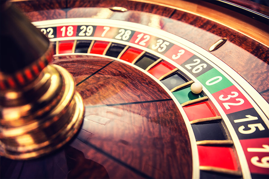 Roulette wheel casino with ball