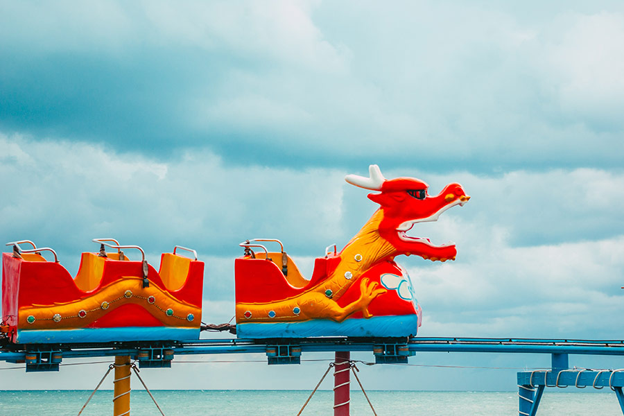 Dragon design roller coaster