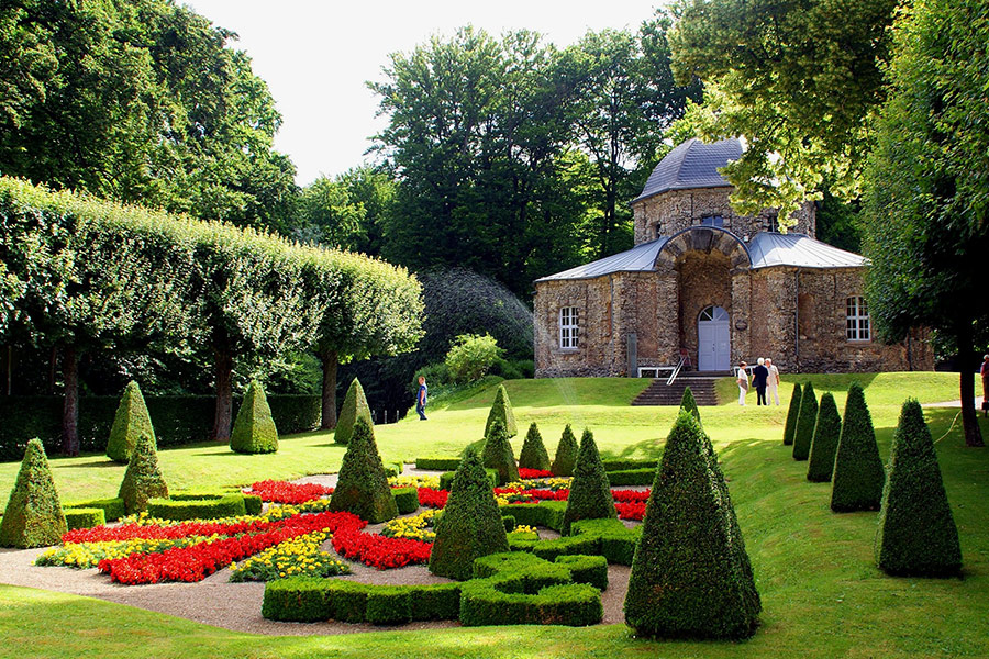Park pavillion garden felsengarten