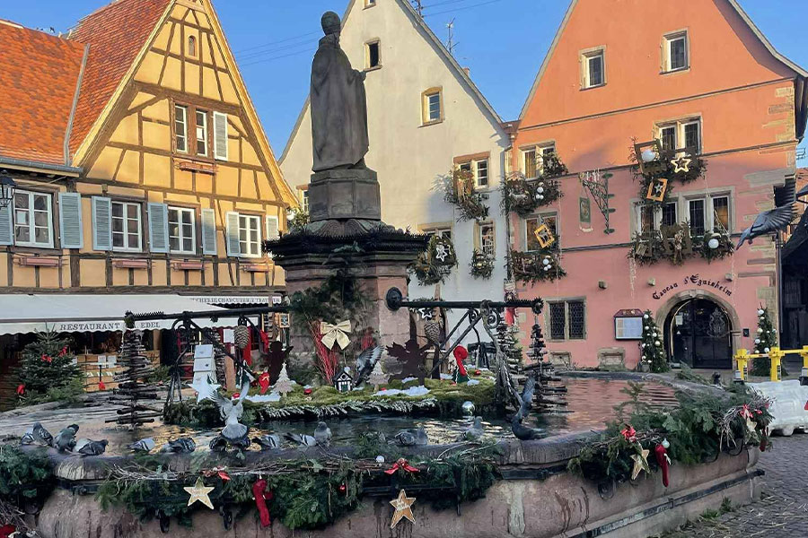 Saint Leon fountain on the village square