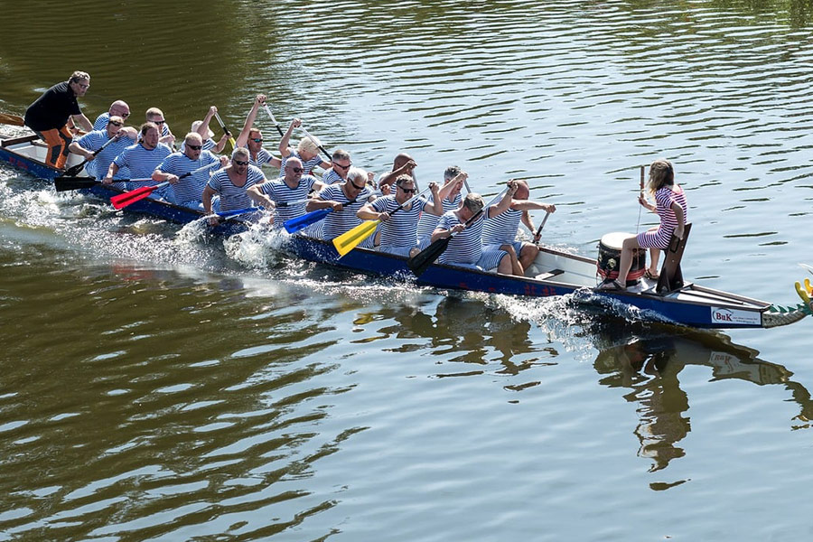 Wyścigi smoczych łodzi