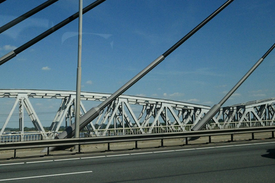 Architektura mostowa