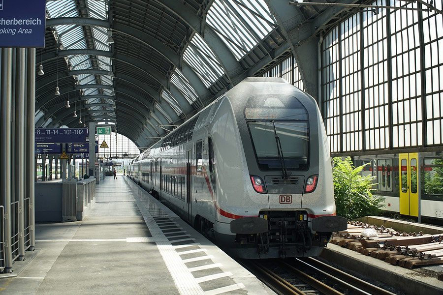 Train trainstation