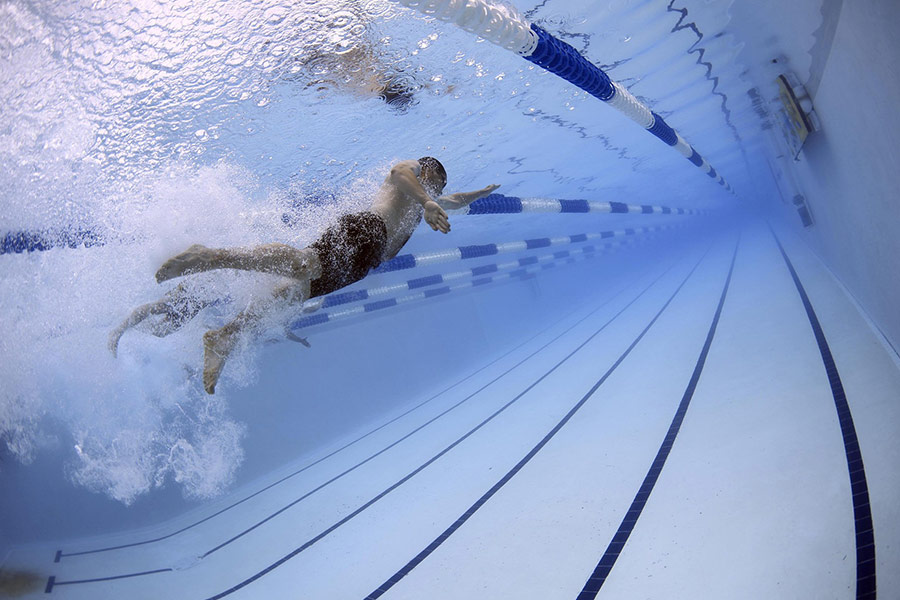Olympic pool race
