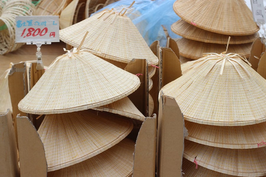 Natural hats design