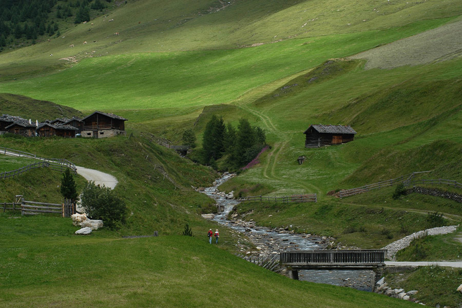 Stream huts cottages
