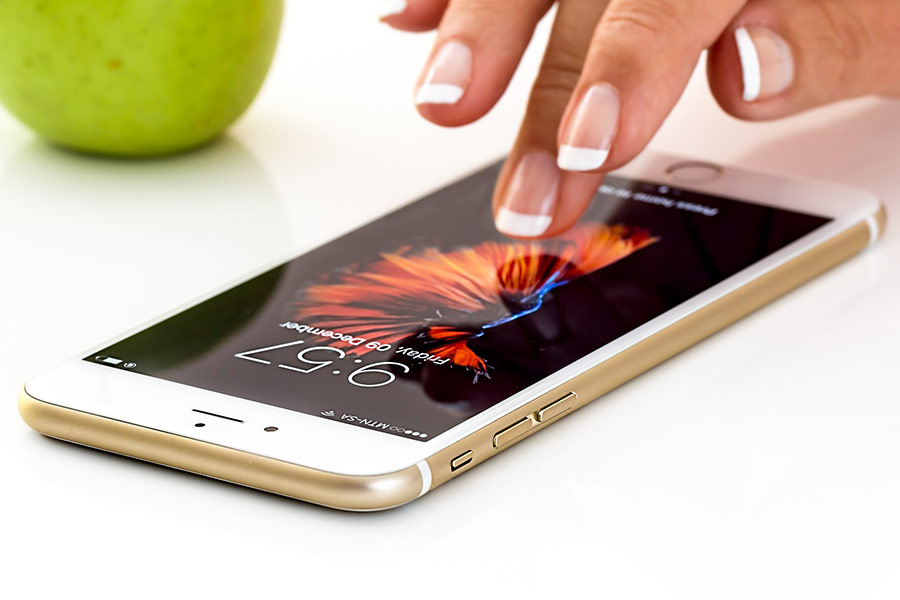 Smartphone touchscreen technology
