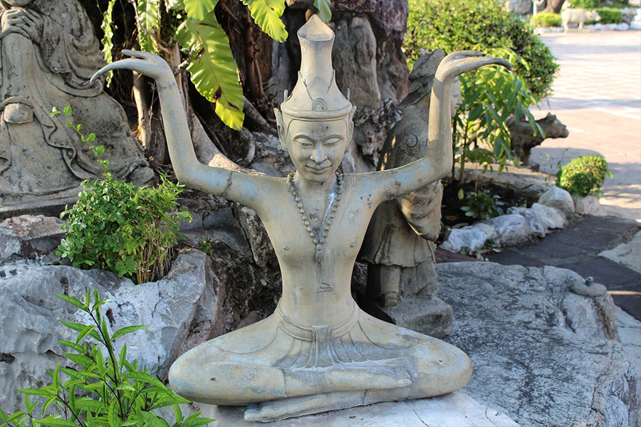 Buddha sculpture