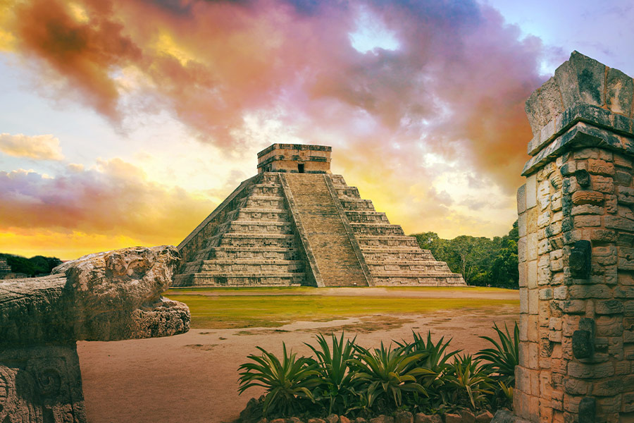 Mayan pyramid Mexico