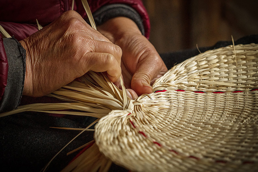 Handmade weave fan