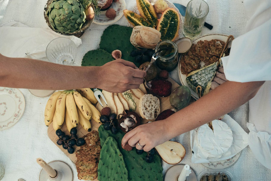 Couple having healthy picnic together