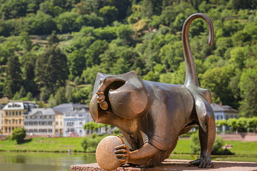 Sculpture metal art figure artwork