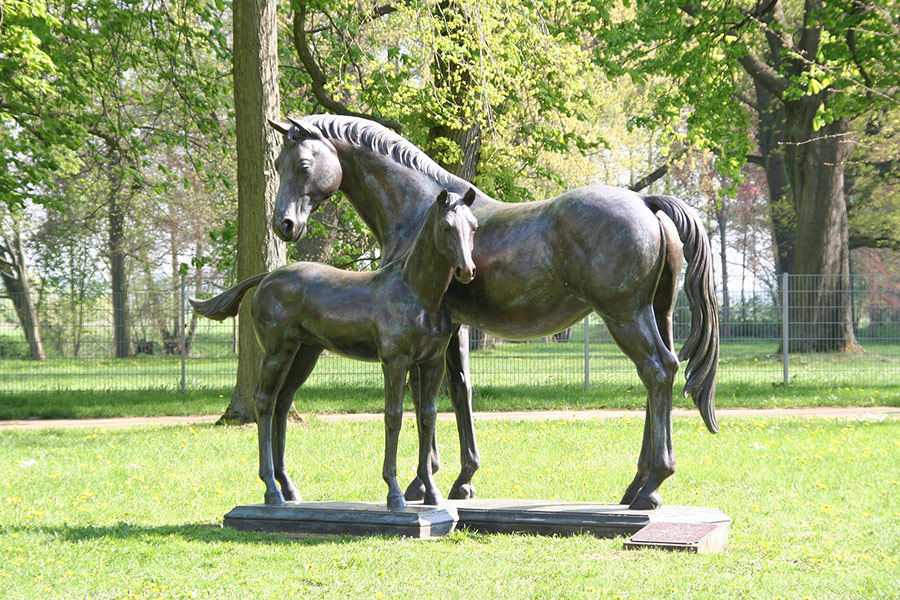 Still image monument horses breeding mares poet