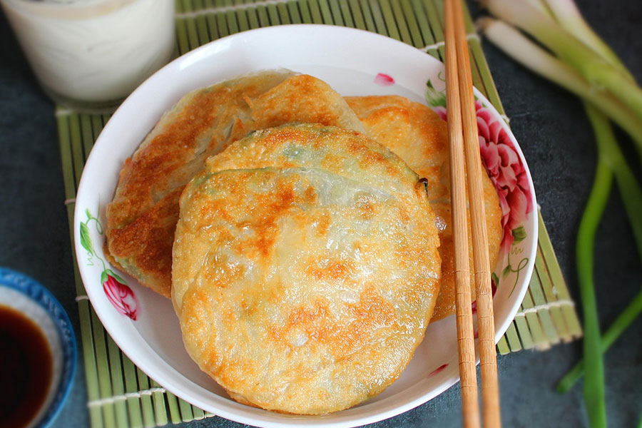 Chinese pancakes with scallions