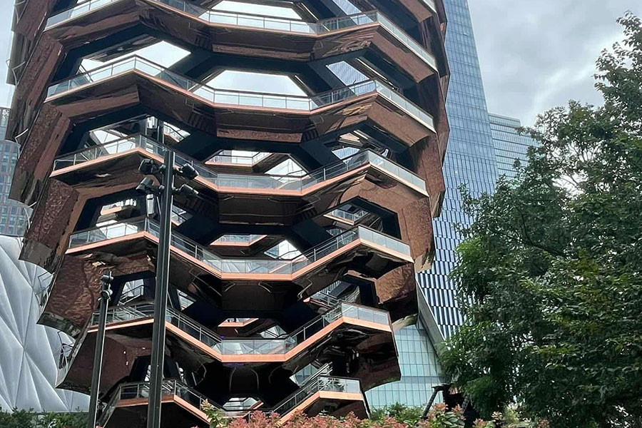 Het vaartuig als mijlpaal in Hudson Yards Manhattan, NY