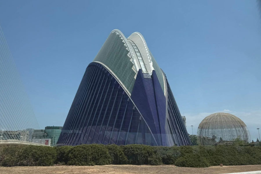 Het grootste aquarium van Europa architectuur